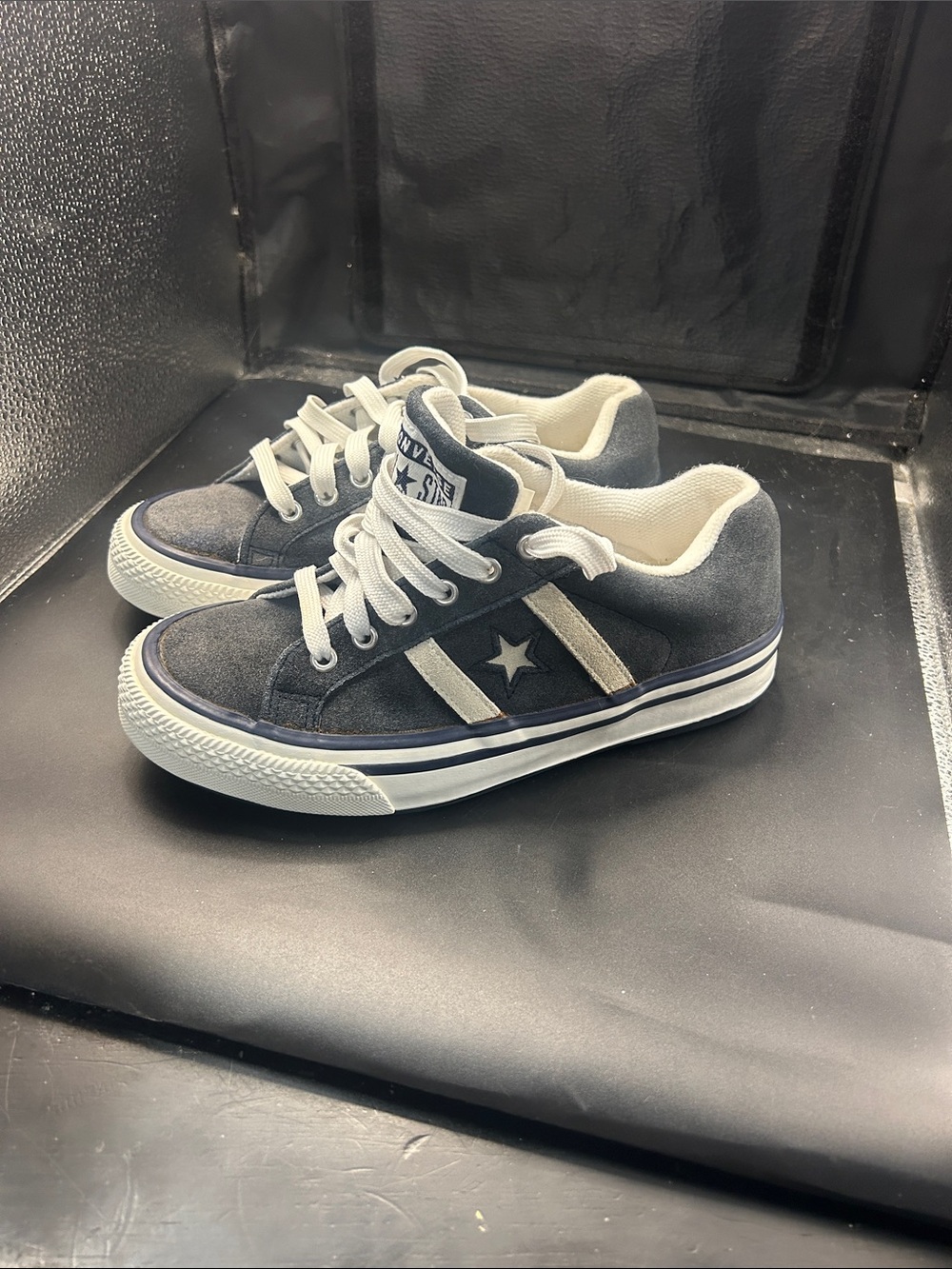 Converse Kids Low-Top Sneakers in Navy and White
